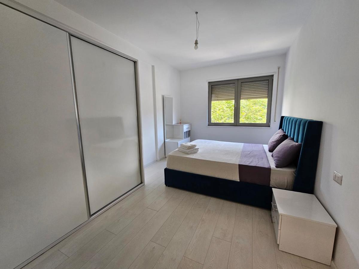 Tower Bridge Apartment ติรานา ภายนอก รูปภาพ